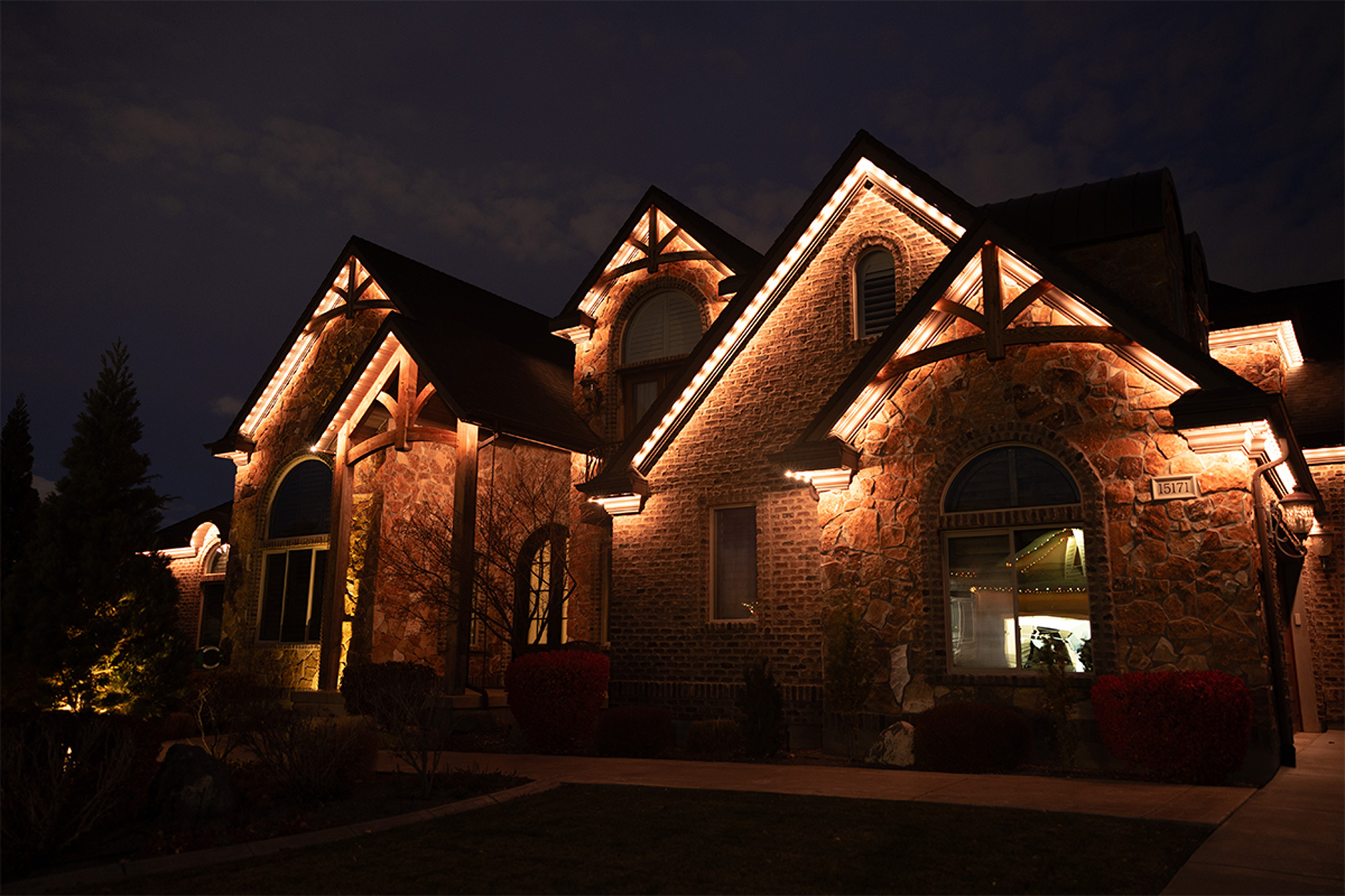 Permanent Outdoor Lighting in Tampa Bay: Transform Your Curb Appeal Without Lifting a Finger
